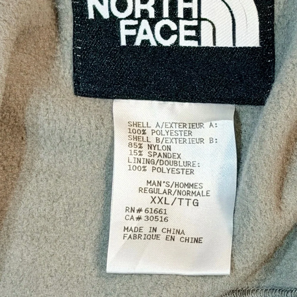The North Face HyVent Winter Jacket Thick Gray Men Size XL Zip In Vest Line NWOT